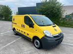 Ambulance Opel Vivaro 2.0 Diesel , 2008 , Slechts 21.000 KM, Auto's, Overige kleuren, Leder, Bedrijf, Grijs