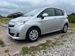 Toyota Verso -S 1.3 Essence ⛽️ Automatique, Auto's, Toyota, Automaat, Euro 5, Zwart, 4 cilinders