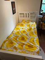 Ikea Hemnes bed frame/lit, Huis en Inrichting, Slaapkamer | Bedden, Ophalen, Gebruikt, 90 cm, Eenpersoons