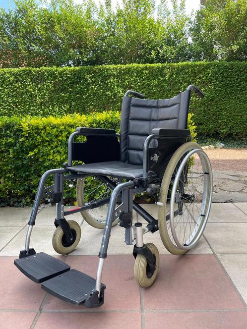 Vermeiren Eclips 2 vouwrolstoel nieuwstaat, Diversen, Rolstoelen, Zo goed als nieuw, Handbewogen rolstoel, Inklapbaar