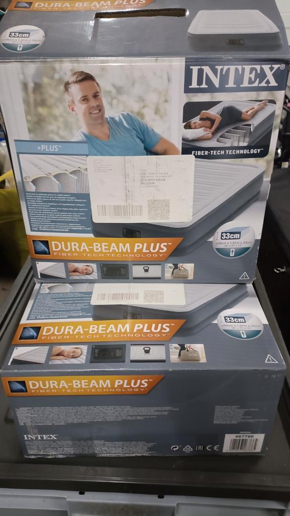 Intex dura beam plus 99/191/33 cm 2 stuks, Caravanes & Camping, Matelas pneumatiques, Comme neuf, Enlèvement