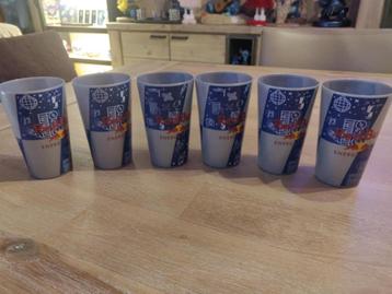 red bull bekers beschikbaar voor biedingen