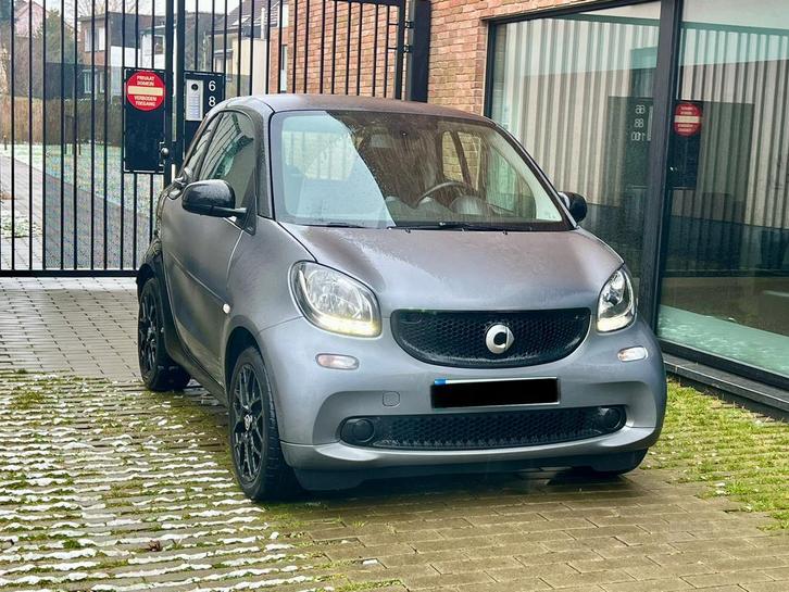 Smart for two automatique, Auto's, Smart, Particulier, ForTwo, Benzine, Euro 6, Automaat, Zilver of Grijs, Grijs, Ophalen