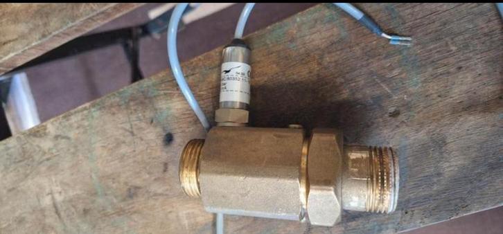 KELLER overdrukventiel, Doe-het-zelf en Bouw, Sanitair, Gebruikt, Ophalen