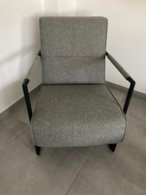 grijze fauteuil 1-zit, Huis en Inrichting, Fauteuils, Zo goed als nieuw, Stof, 75 tot 100 cm, Minder dan 75 cm, Ophalen