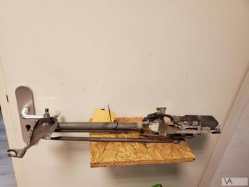 Mitsubishi Colt 2004 - 2011 ruitenwissermechaniek met motor beschikbaar voor biedingen