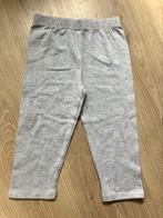 Legging gris clair en dessous du genou, Enfants & Bébés, Vêtements enfant | Taille 122, Enlèvement ou Envoi, Comme neuf