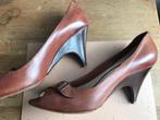 Sierlijke schoenen Costume Nationale maat 40, Ophalen of Verzenden, Zo goed als nieuw, Bruin