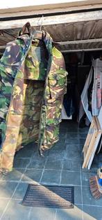 Veste camouflage, Enlèvement