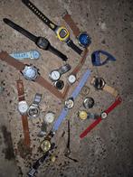 Lot de montres ancienne ainsi q'un sac de montre en toc, Enlèvement ou Envoi