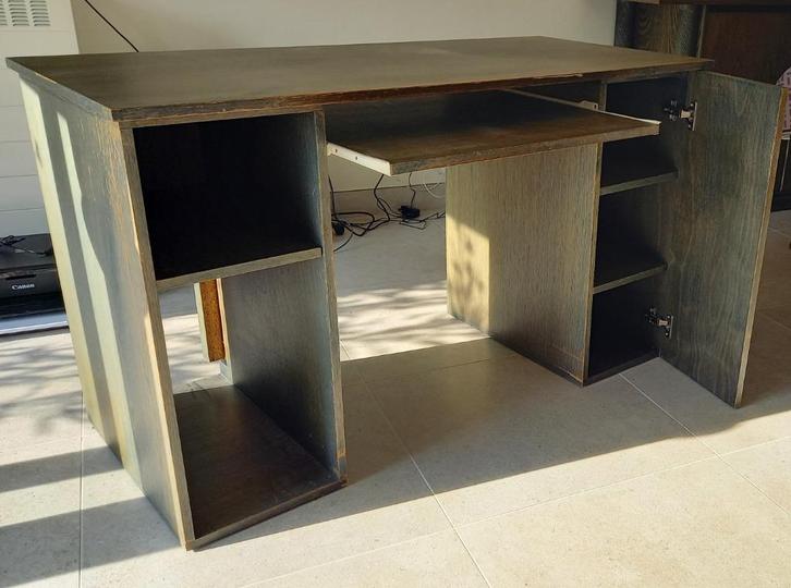 Bureel / bureau, Huis en Inrichting, Bureaus, Gebruikt, Bureau, Ophalen