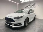 Ford Focus ST 2.0 EcoBoost*RECARO SEAT*TOIT OUV*GARANTIE*, Focus, Gebruikt, 4 cilinders, 2037 kg