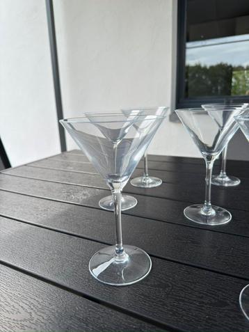 Cocktailglazen beschikbaar voor biedingen