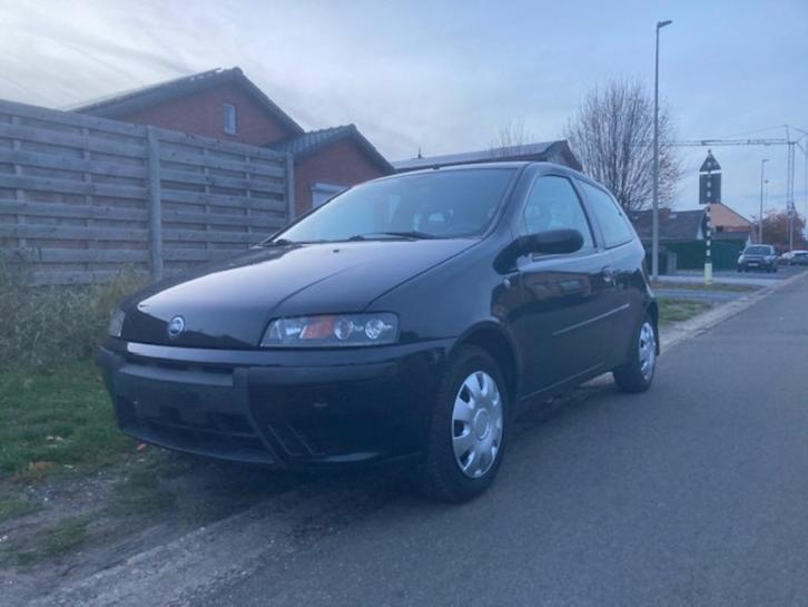 mooi punto 1200 benz. word gekeurdt voor verk euro 4, Auto's, Fiat, Particulier, Punto, ABS, Airbags, Alarm, Bluetooth, Boordcomputer