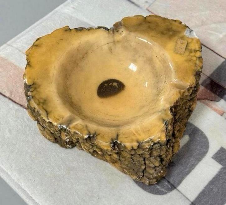 Vintage authentieke Italiaanse albasten asbak, handgesneden, Verzamelen, Rookartikelen, Aanstekers en Luciferdoosjes, Gebruikt