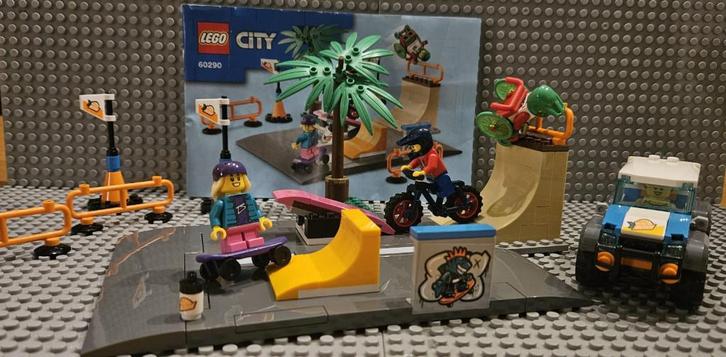 Lego City 60290 skatepark, Kinderen en Baby's, Speelgoed | Duplo en Lego, Zo goed als nieuw, Lego, Complete set, Ophalen