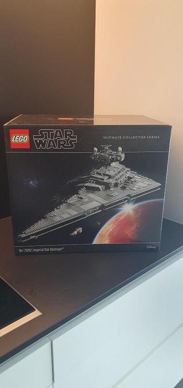 Lego Star Wars 75252 Imperial star Destroyer beschikbaar voor biedingen