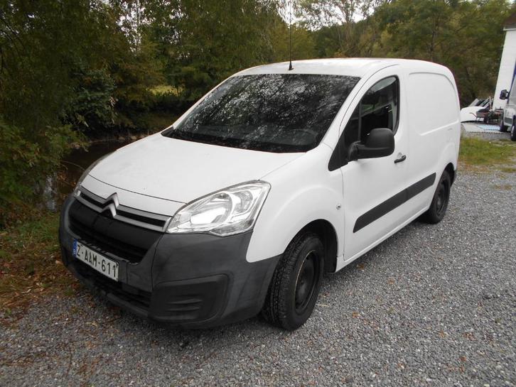 citroen  berlingo  100cv  automatique, Auto's, Bestelwagens en Lichte vracht, Bedrijf, Euro 6, Automaat, Ophalen