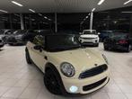 Mini One Cabrio jaar 2015, 101000 km, Auto's, Euro 6, Bedrijf, Handgeschakeld, Parkeersensor