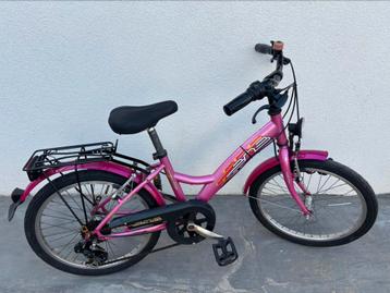 Meisjesfiets beschikbaar voor biedingen