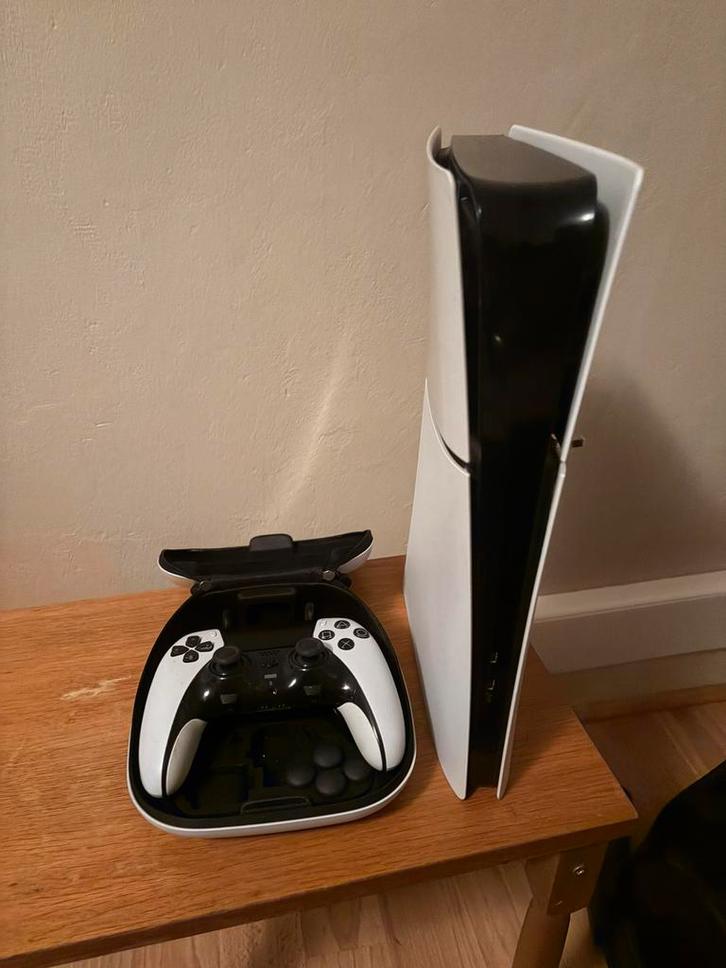 Ps5 slim edition pro controller, Games en Spelcomputers, Spelcomputers | Sony PlayStation 5, Zo goed als nieuw, Ophalen