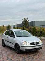Vw polo 1.2i euro4 airco sensoren + keuring, Voorwielaandrijving, Stof, Zwart, Particulier