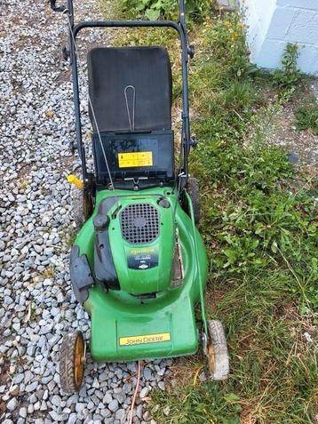Tondeuse John Deere autotractée  beschikbaar voor biedingen