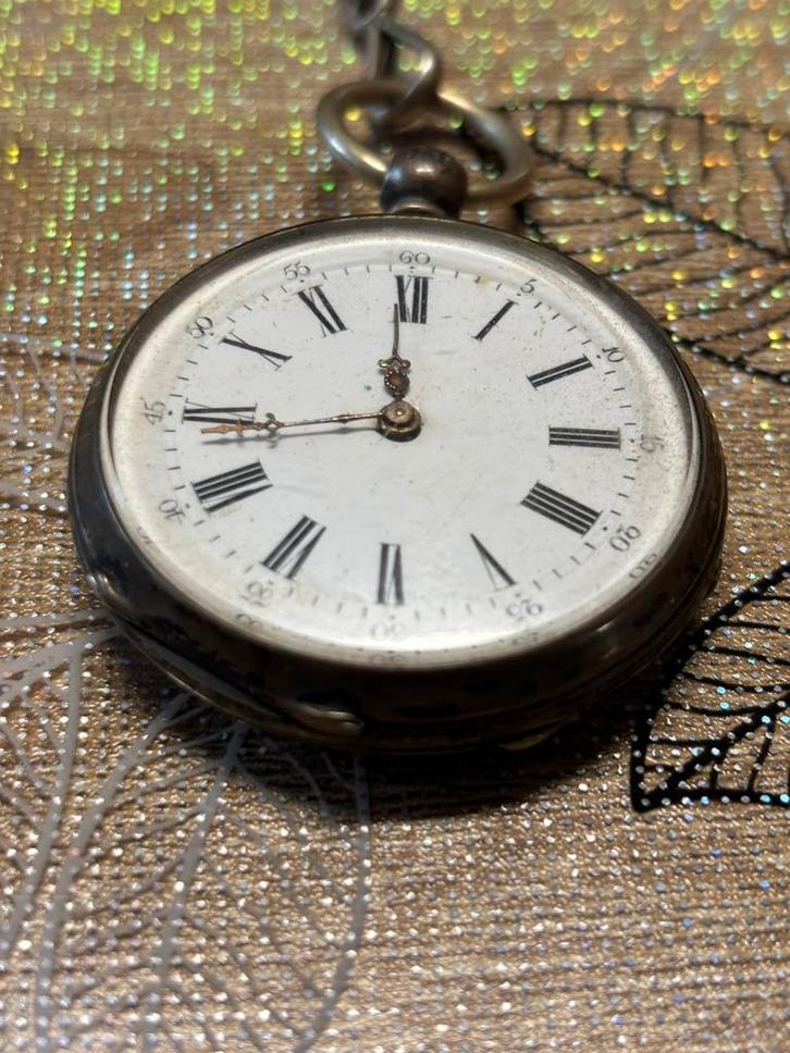 Montre à Gousset Ancienne Argent – Cylindre 8 Rubis, Bijoux, Sacs & Beauté, Montres | Anciennes | Antiquités, Argent, Enlèvement ou Envoi