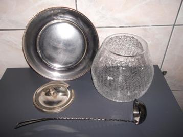 Glazen punchbowl in craquelé met verzilverd deksel 