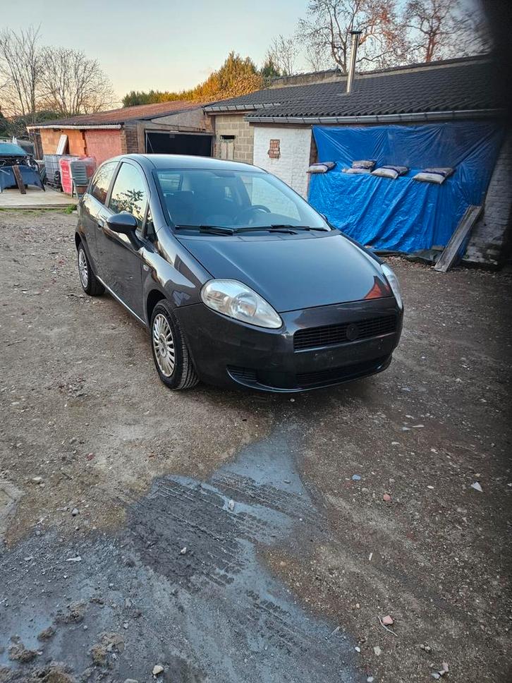 Fiat punto grande, Autos, Fiat, Particulier, Punto, ABS, Airbags, Air conditionné, Verrouillage central, Rétroviseurs électriques