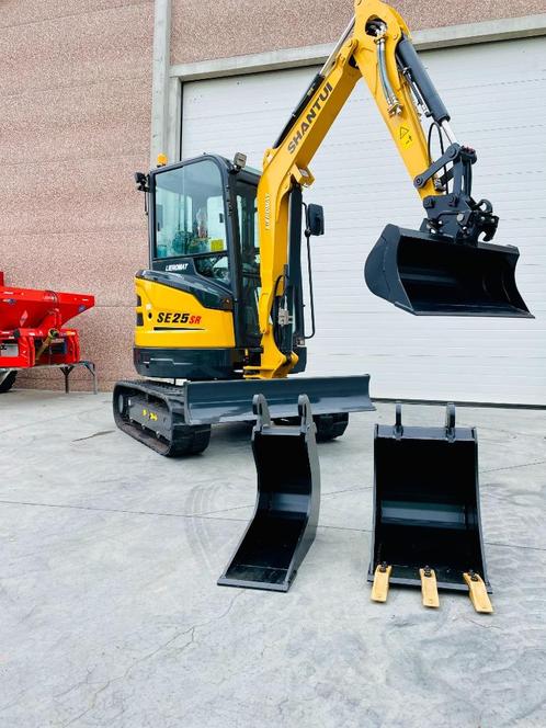 Shantui 2.5 T Minigraver / Binnendraaier, Zakelijke goederen, Machines en Bouw | Heftrucks en Intern transport, Diesel, Ophalen