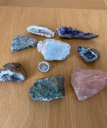 Mineralen en  edelstenen  . Bekijk alle foto’s     🍄