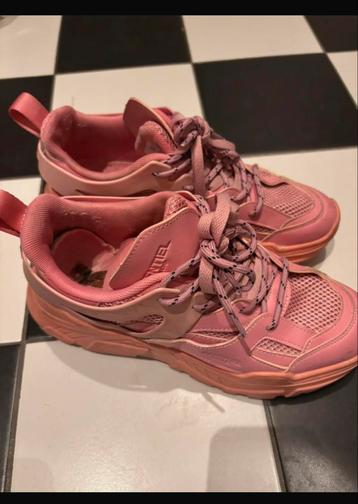 Sneakers Essentiel Antwerp maat 40, Enlèvement ou Envoi, Rose, Sneakers et Baskets, Essentiel Antwerp