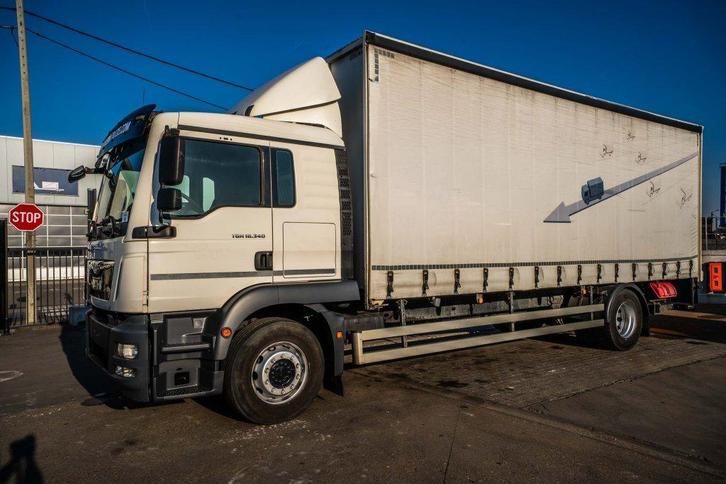 MAN TGM 18.340 BL+DHOLLANDIA (bj 2017), Auto's, Vrachtwagens, Bedrijf, Te koop, Airconditioning, Elektrische ramen, Navigatiesysteem