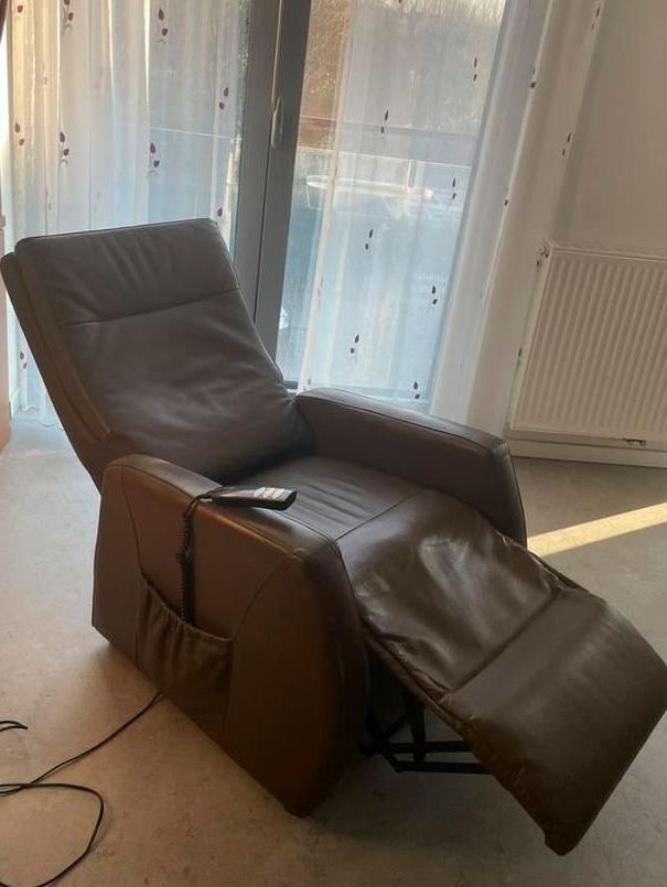 Fauteuil relax électrique en cuir, Maison & Meubles, Fauteuils, Comme neuf, Cuir, Enlèvement