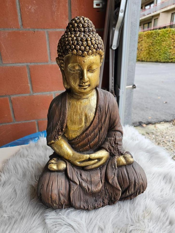 Mooie grote Boeddha goud/bruin zittend in de zen houding, Huis en Inrichting, Woonaccessoires | Boeddhabeelden, Nieuw, Ophalen