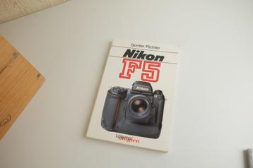 Nikon F5 handboek - Gunter Richter beschikbaar voor biedingen
