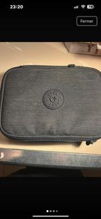 Grande trousse gris Kipling en crayons couleurs Staedtler, Ophalen of Verzenden, Zo goed als nieuw
