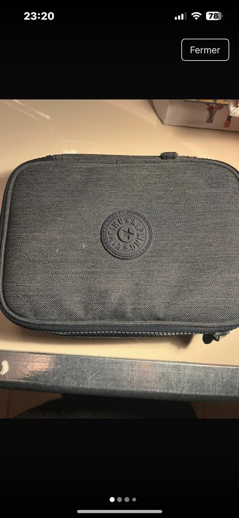 Grande trousse gris Kipling en crayons couleurs Staedtler, Diversen, Schoolbenodigdheden, Zo goed als nieuw, Ophalen of Verzenden