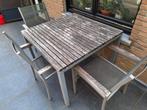 Tuintafel en stoelen, Ophalen