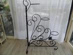 A vendre un très beau porte plantes, Jardin & Terrasse, Intérieur, Comme neuf, Enlèvement, 60 à 100 cm