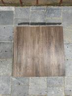 Middelgrote eikenhouten imitatiedekplaten, Ophalen