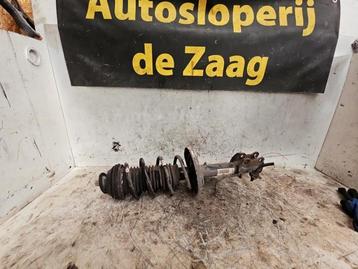 Schokdemperpoot links-voor van een Opel Corsa beschikbaar voor biedingen
