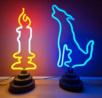 Lampe néon  decorative hauteur 48cm. beschikbaar voor biedingen