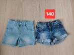 Shorts maat 140, Ophalen of Verzenden, Zo goed als nieuw