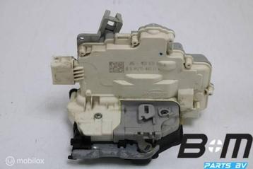 Portierslot linksachter VW Touareg 7P 4G0839015A beschikbaar voor biedingen