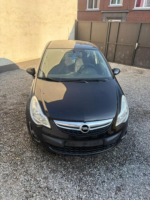 Opel corsa euro 5 172000klm, Auto's, Opel, Particulier, Corsa, Diesel, Euro 5, Handgeschakeld, Zwart, Stof, Ophalen