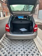 SKODA Fabia 1.2 Benzine 2014 met keuring/ 193000km, Auto's, Euro 5, 63 kW, Bruin, Bedrijf