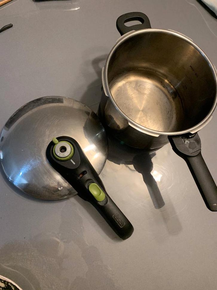 Snelkookpan Tefal, Huis en Inrichting, Keuken | Potten en Pannen, Gebruikt, Kookpan of Snelkookpan, Inox, Inductieplaat, Keramische plaat