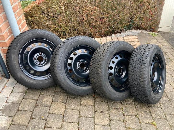 Kit hiver 4x108, Autos : Pièces & Accessoires, Pneus & Jantes, Pneus et Jantes, Pneus hiver, 16 pouces, 205 mm, Neuf, Enlèvement